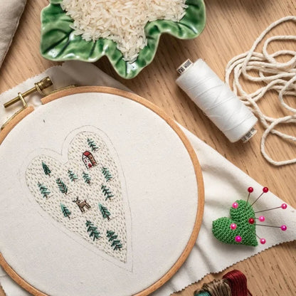 🎉2025 Christmas Sale 49% Discount - DIY Heart Shaped Hand Embroidered Christmas Ornament Kit