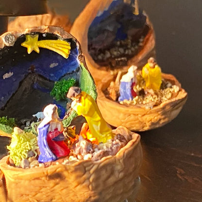 🔥LAST DAY 50% OFF - Walnut Nativity Scene